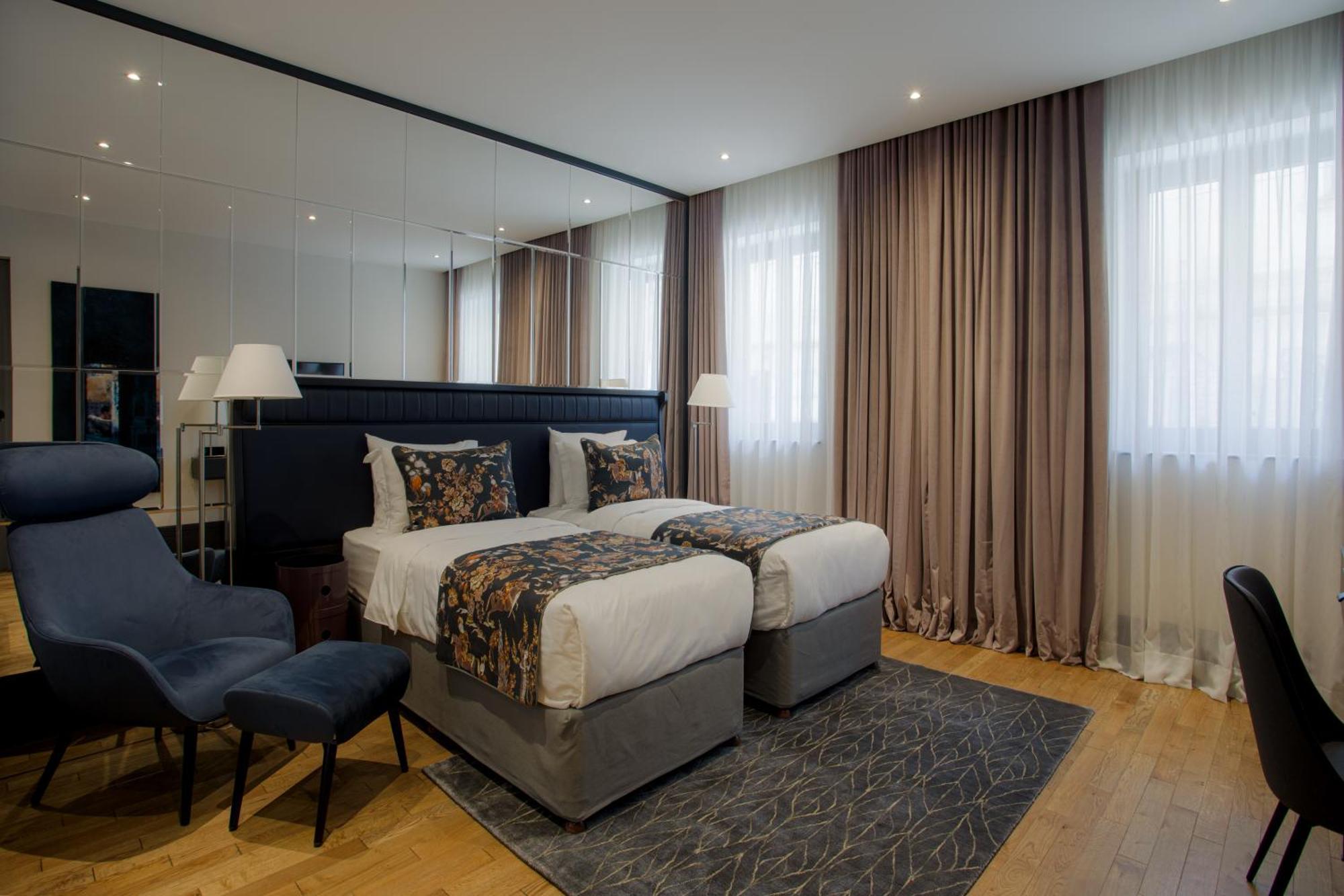 Puris Moedani Boutique Hotel Тбилиси Экстерьер фото