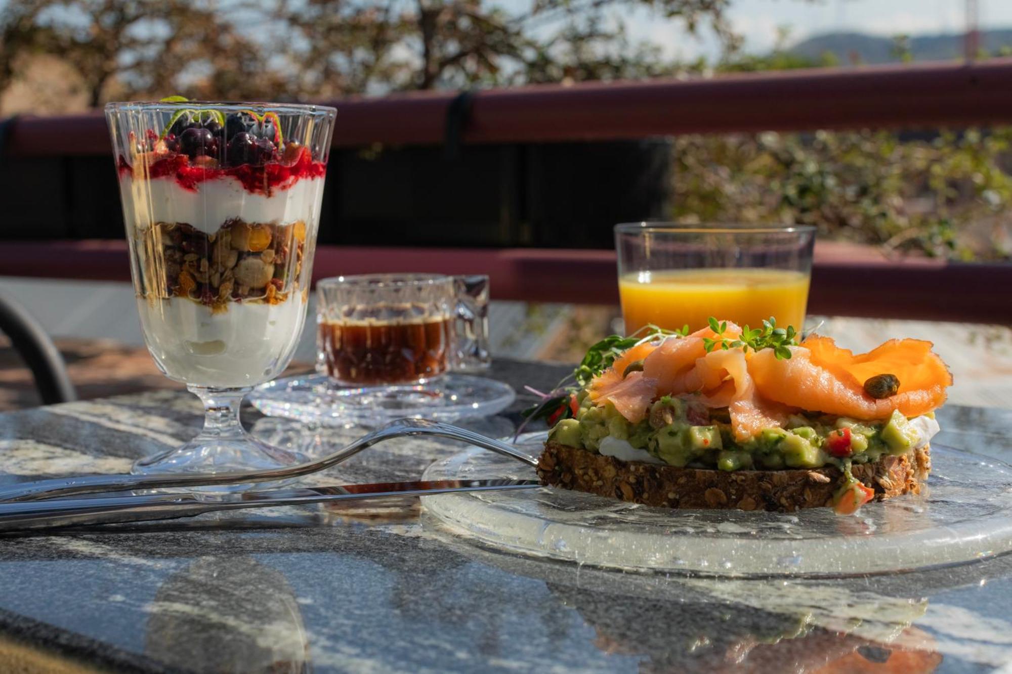 Puris Moedani Boutique Hotel Тбилиси Экстерьер фото