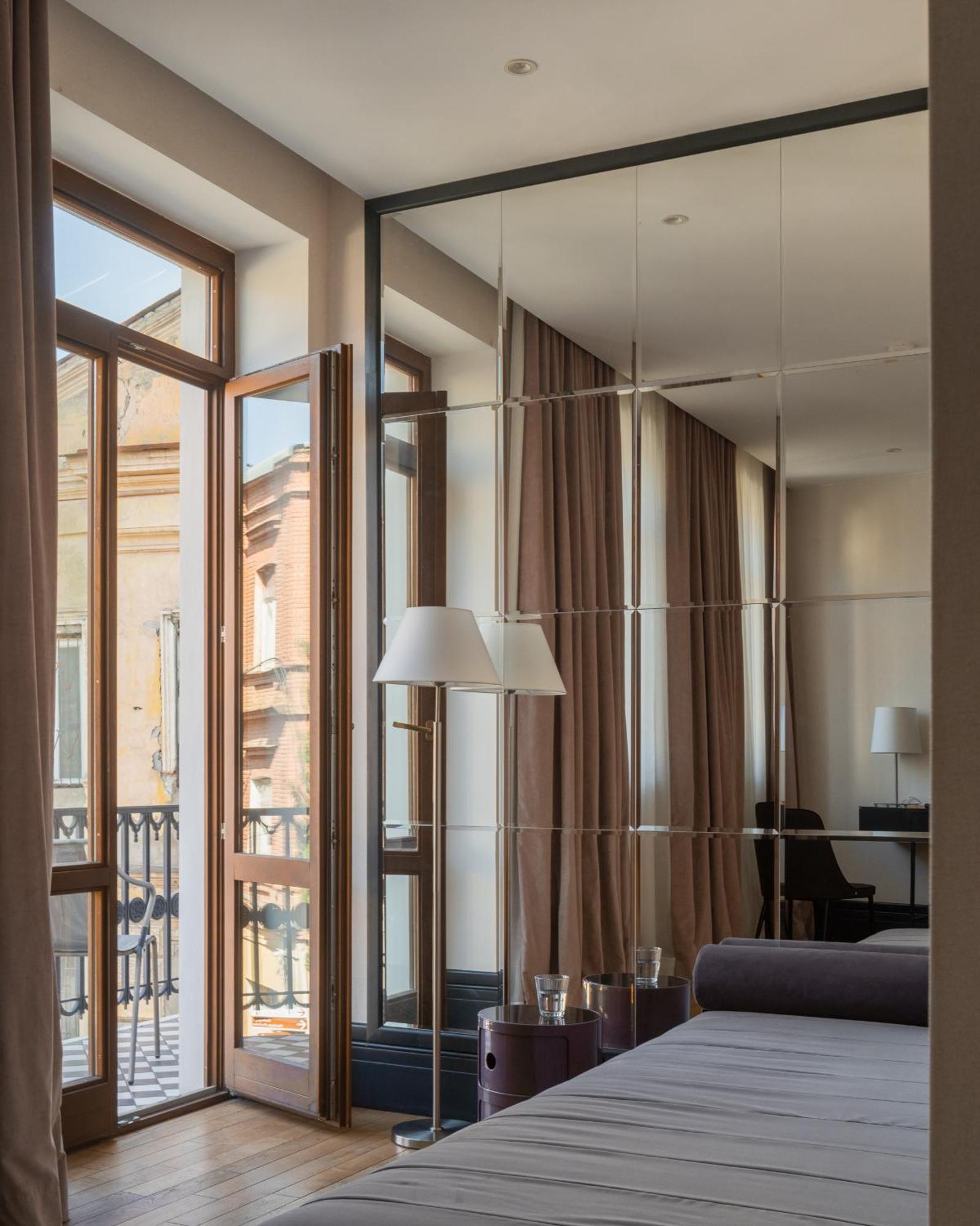 Puris Moedani Boutique Hotel Тбилиси Экстерьер фото